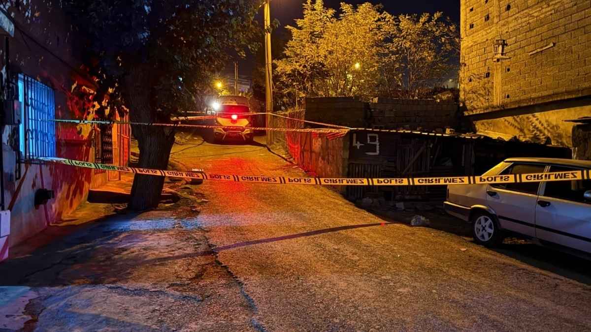 Kahramanmaraş’ta Sokak Ortasında Akraba Dehşeti Amca Ağır Yaralı2