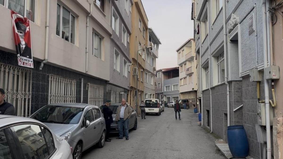 Kan Donduran Cinayet Genç Kadın Eşi Tarafından 45 Yerinden Bıçaklandı!4