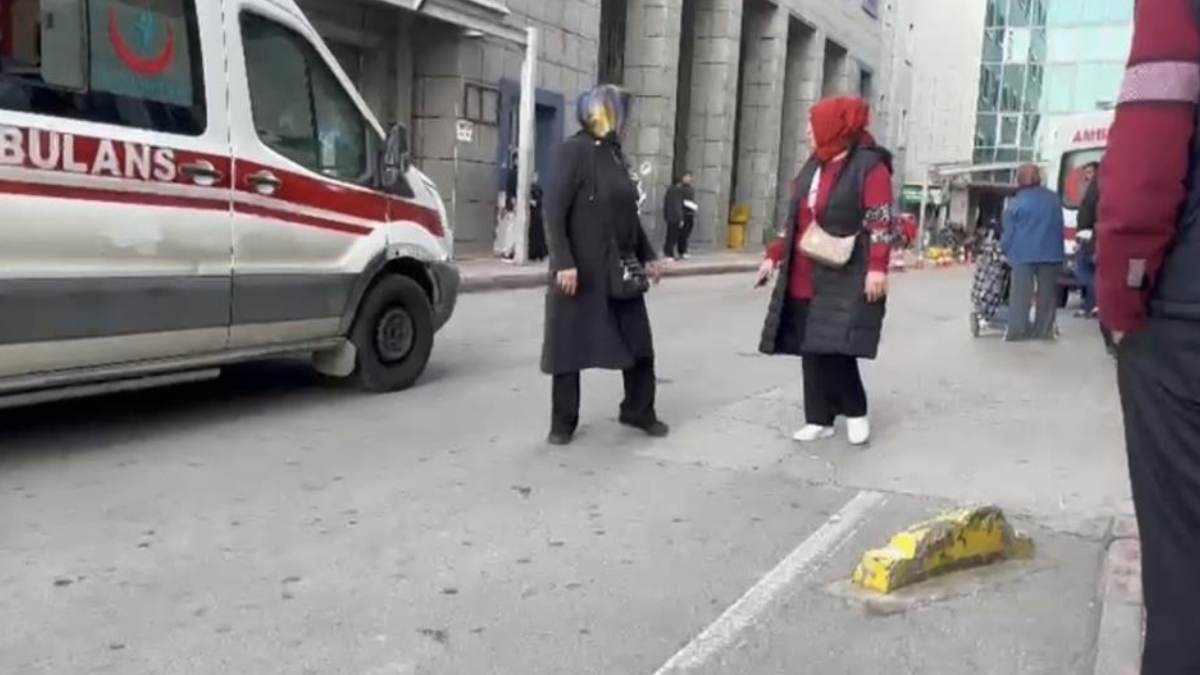 Kan Donduran Cinayet Genç Kadın Eşi Tarafından 45 Yerinden Bıçaklandı!5