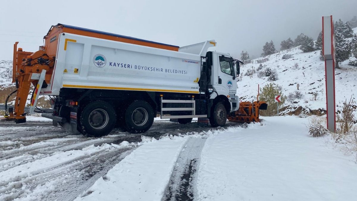 Kayseri Büyükşehir Belediyesi Karla Mücadele (3)