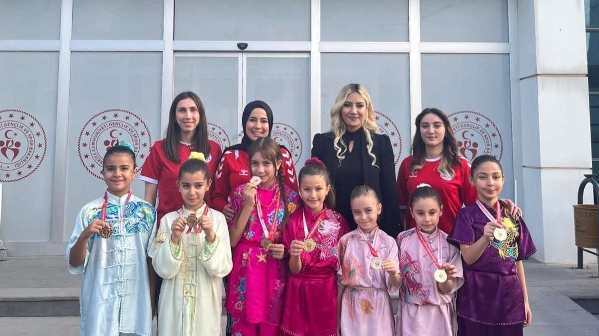 Kayseri Spor A.ş Kürsüye El Koydu! (3)