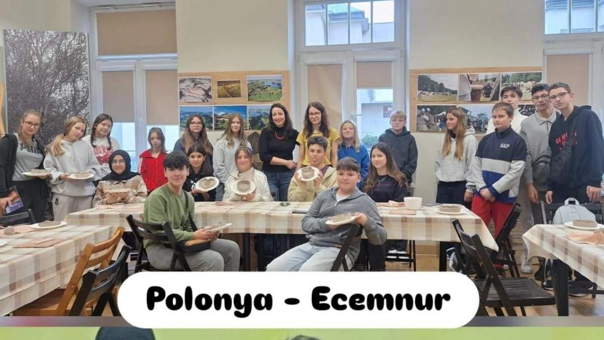 Kayseri Tomarza'da 8 Öğrenci 4 Öğretmen Yurtdışında Eğitim Aldı4