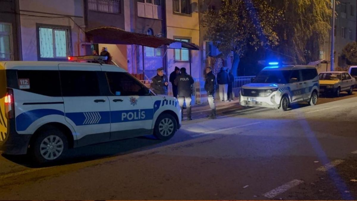 Kayseri'de 18 Yaşında Ki Genç Kız Balkondan Düştü (3)