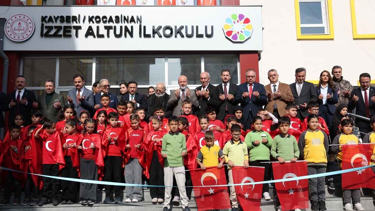 Kayseri’de Eğitime Büyük Yatırım Okulun Kapısı Dualarla Açıldı!12