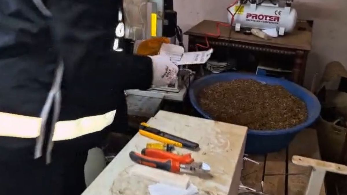 Kayseri'de Kiraladığı Evi Kaçak Sigara Atölyesi Yaptı3