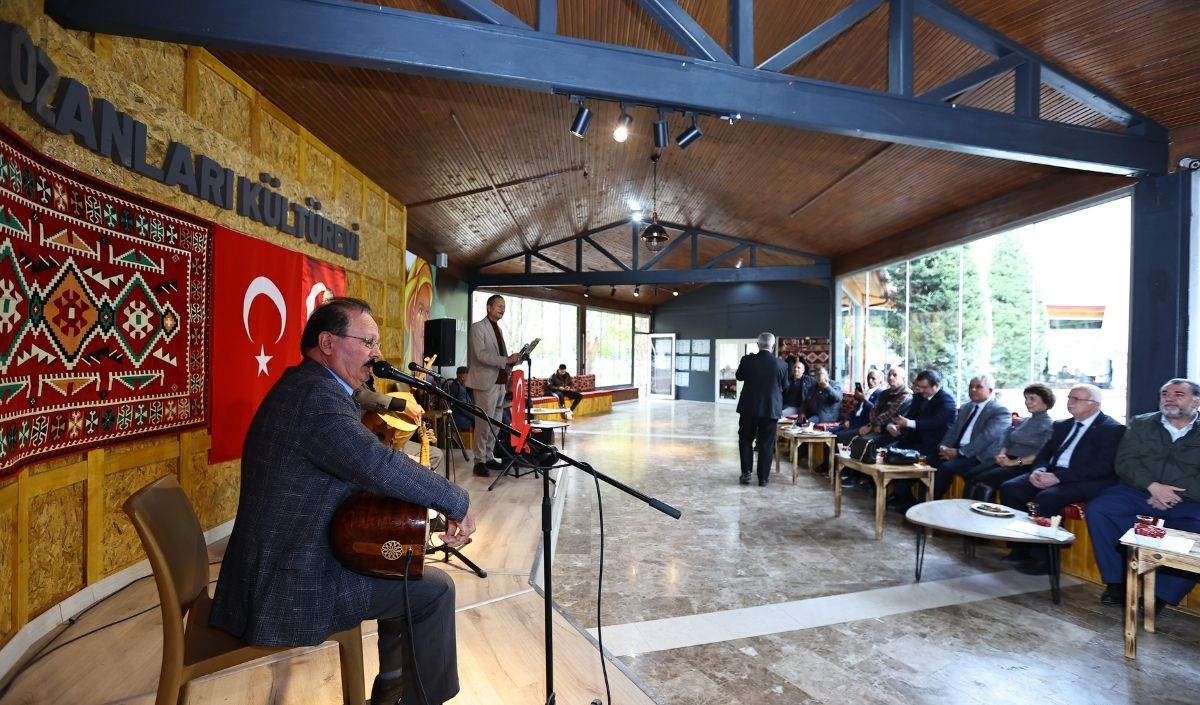 Kayseri’de Muhtarlar Ve Ozanlar ‘Hizmetin Çınarları’nda Buluştu (4)