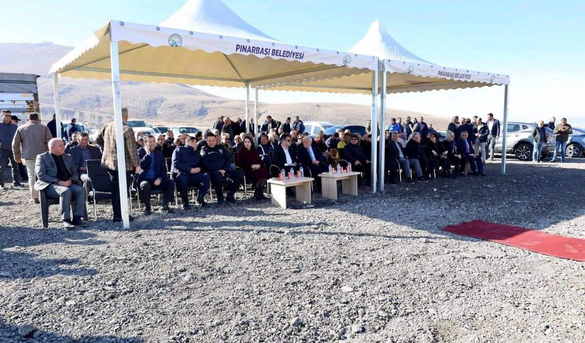 Kayseri’de Pınarbaşı Asfalt Plenti Temel Atma Töreni Gerçekleştirildi (8)