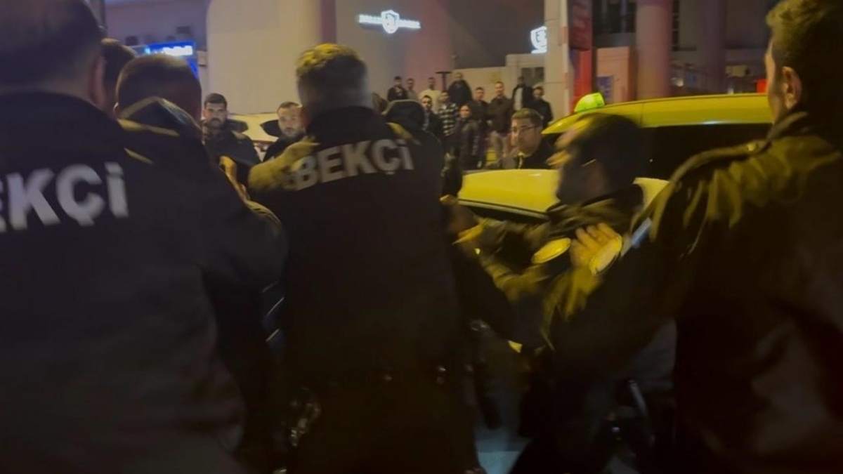 Kayseri'de Silahlı Tartışma Gece Kulübünde Çıkan Kavga Sokağa Taştı!3