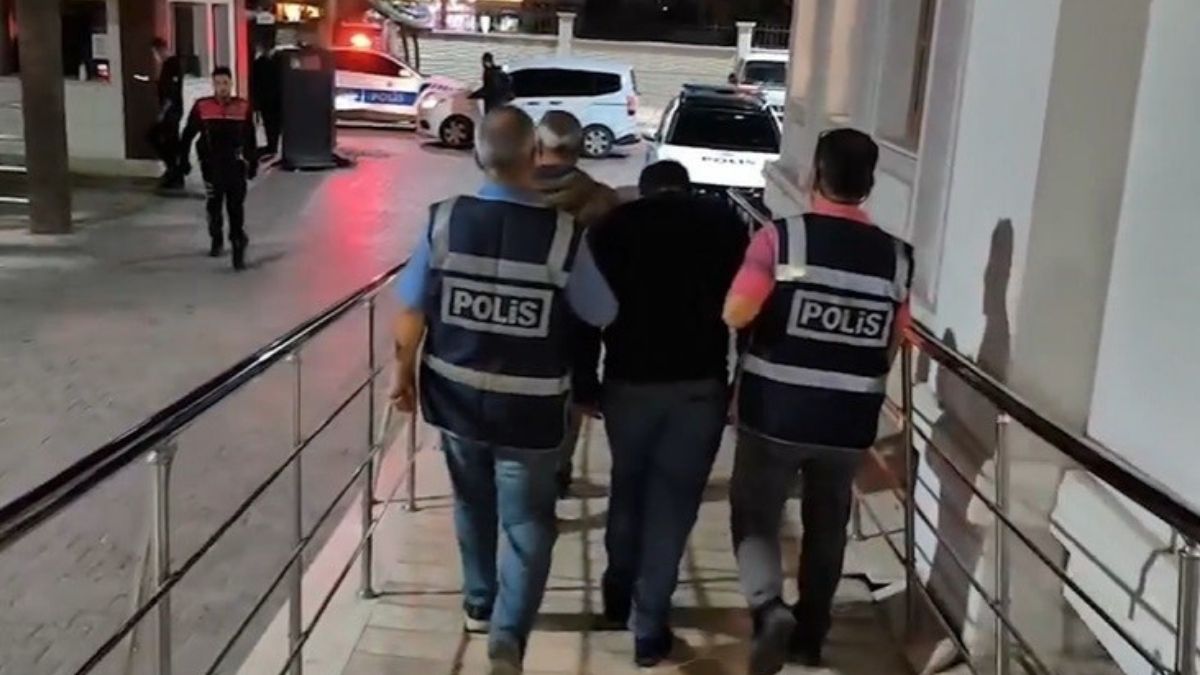 Konya Hırsız Kameraya El Salldı (4)