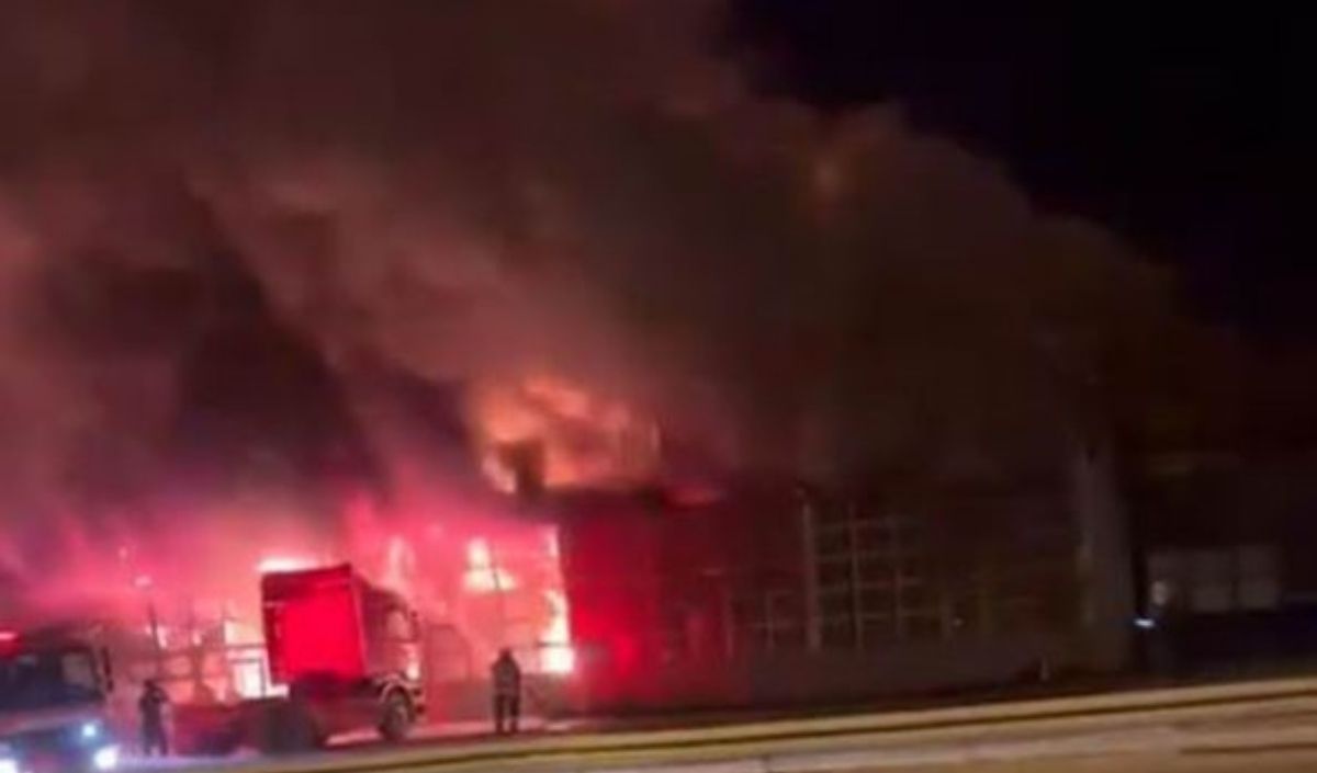 Konya Sanayi Sitesinde 9 Iş Yeri Alevlere Teslim Oldu (3)