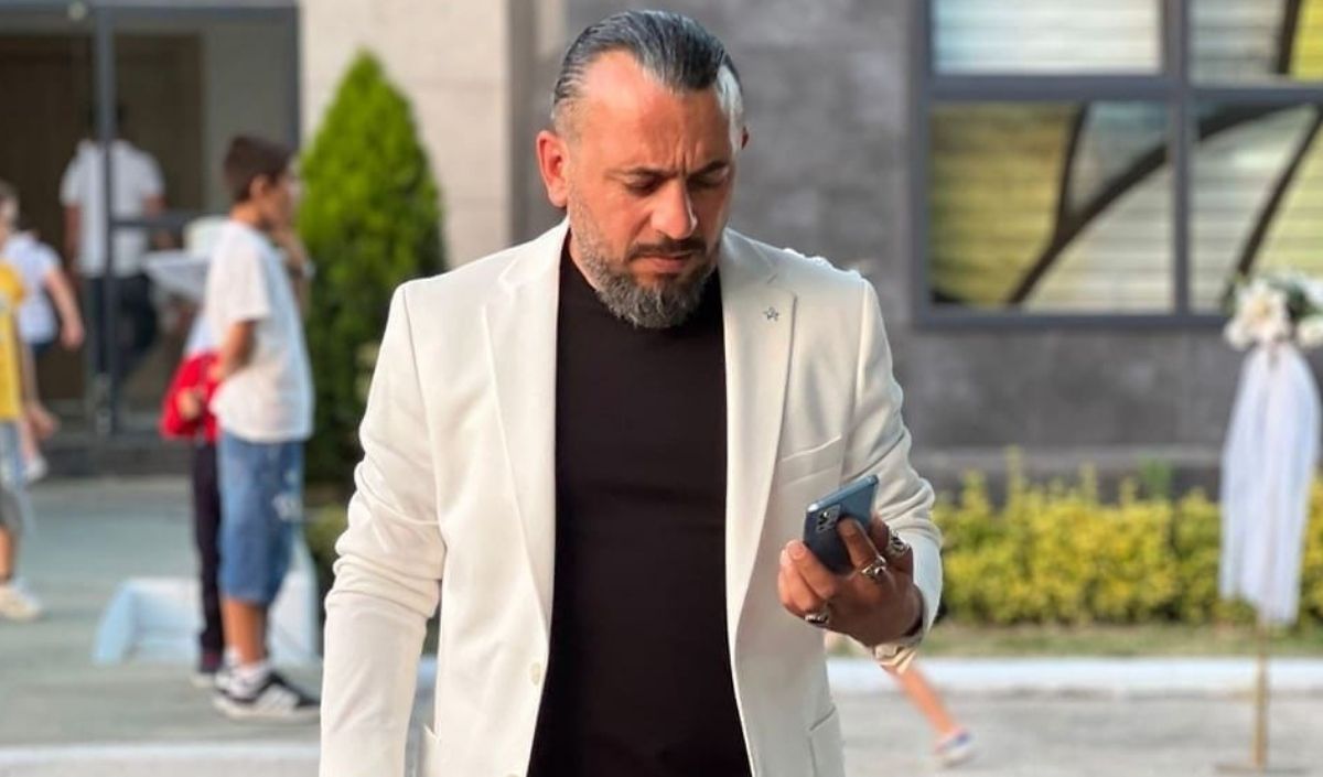 iş adamı mezarlıkta ölü bulundu