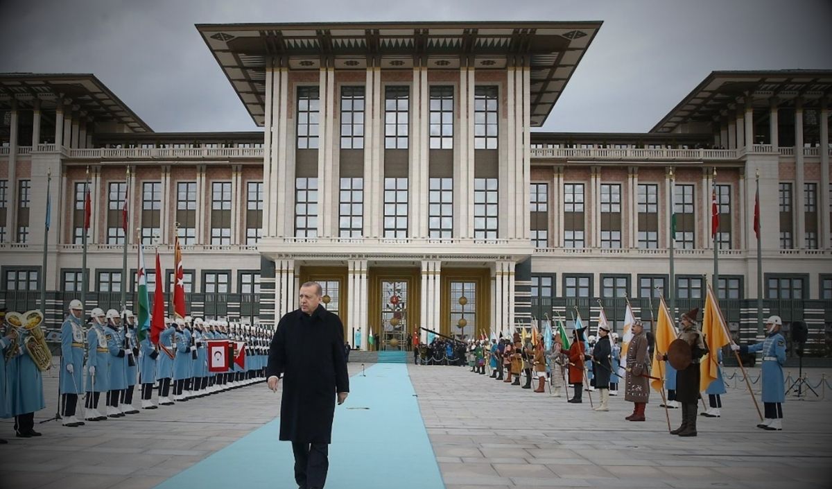 cumhurbaşkanlığı sarayı