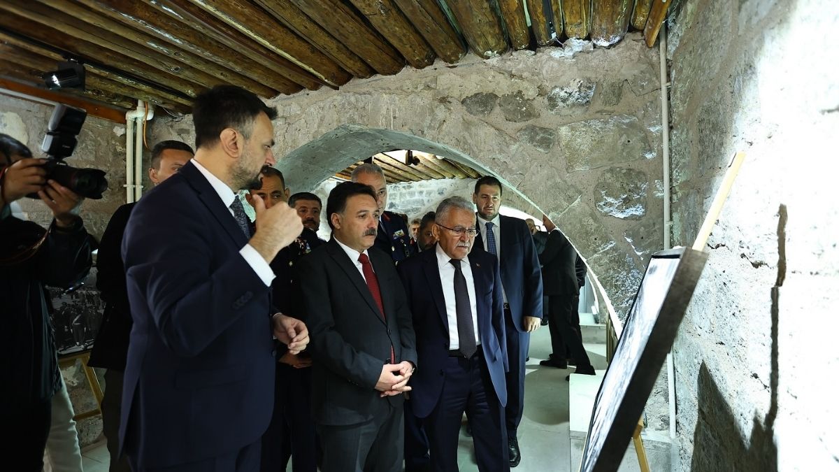 Memduh Büyükkılıç 10 Kasım Anma (5)