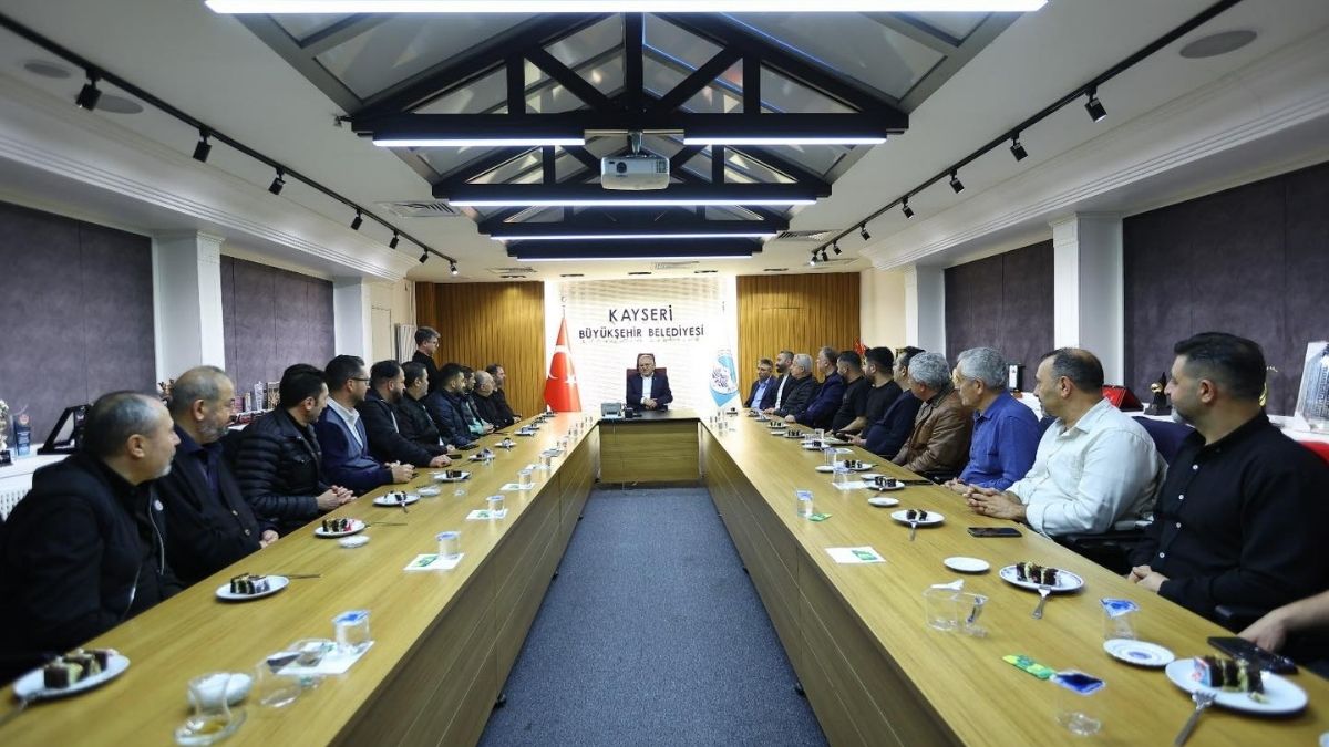 Memduh Büyükkılıç ‘Bir Başkan Değil, Ağabeyiniz Olarak Yanınızdayım’ (3)