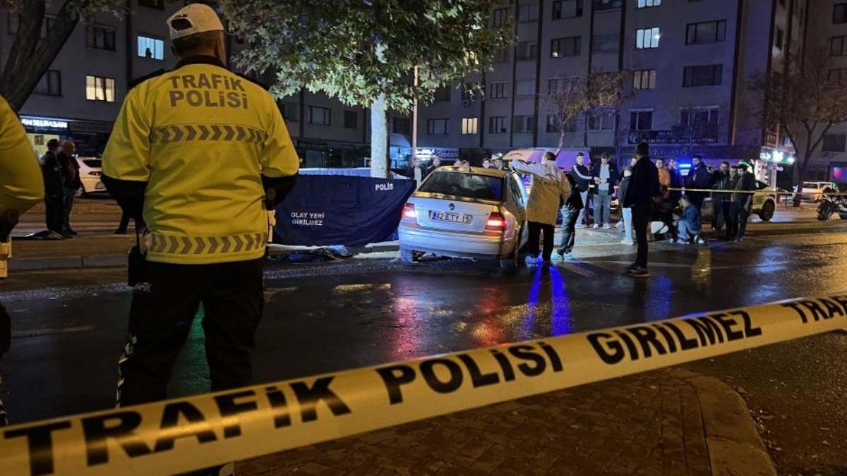 Millet Caddesi’nde Feci Kaza Çarpmanın Etkisiyle Savruldu!4