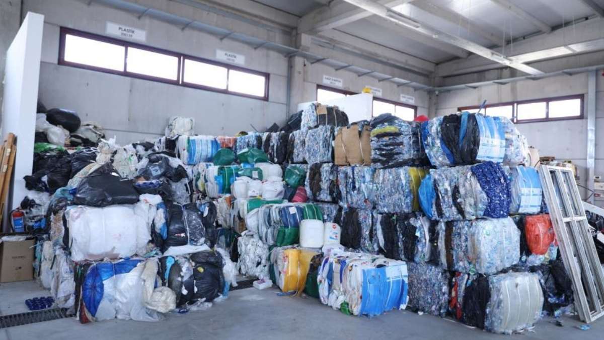 Niğde Ömer Halisdemir Üniversitesi’nden Sıfır Atıkta Milyonluk Gelir Sağlandı5