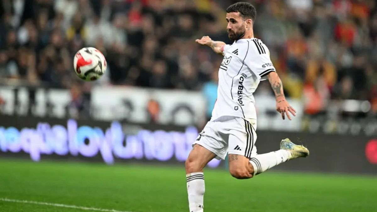 Rafa Silvanın Menajeri Tehdit Ediyor (4)