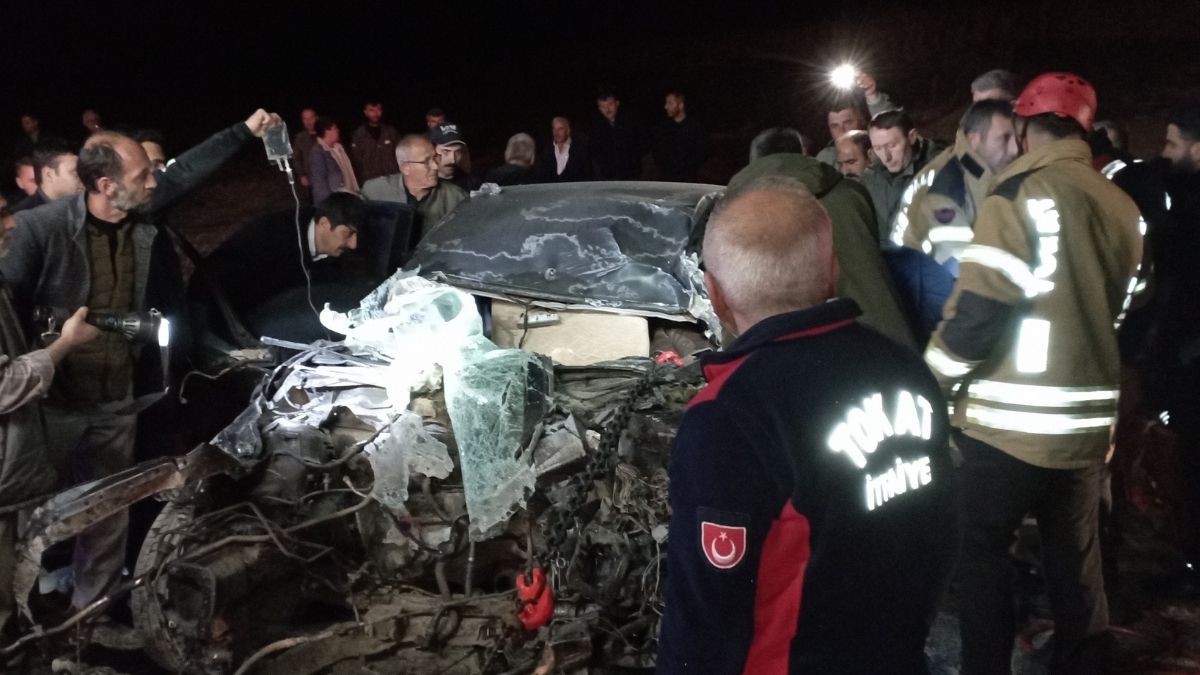 Sivas Karayolu Kaza (1)