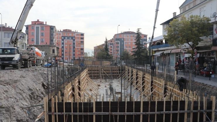 Yeşi̇lhi̇sar Cevi̇zli̇ Çarşi (1)