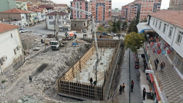 Yeşi̇lhi̇sar Cevi̇zli̇ Çarşi (3)