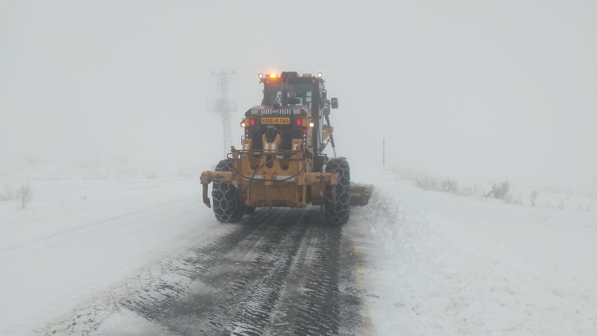 598 Mahallede Çalışmalar Devam Ediyor (1)