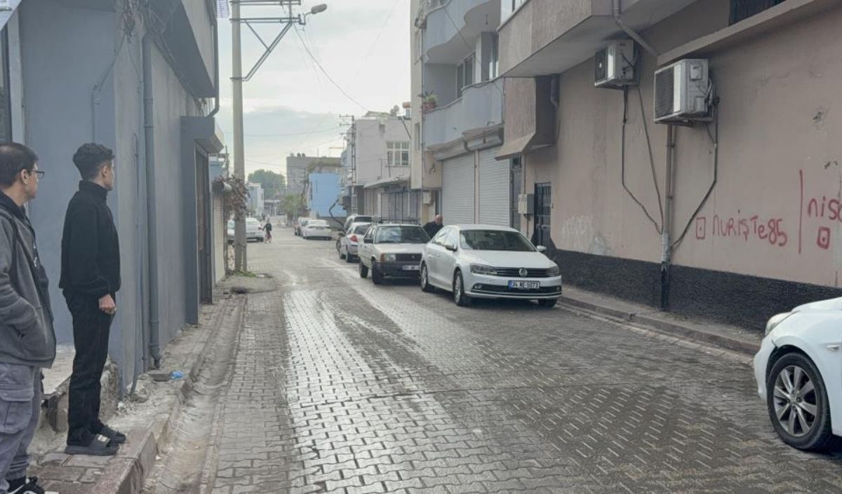 Adana’da Kahvehanede Silahlı Kavga! 2 Ölü, 1 Yaralı (1)