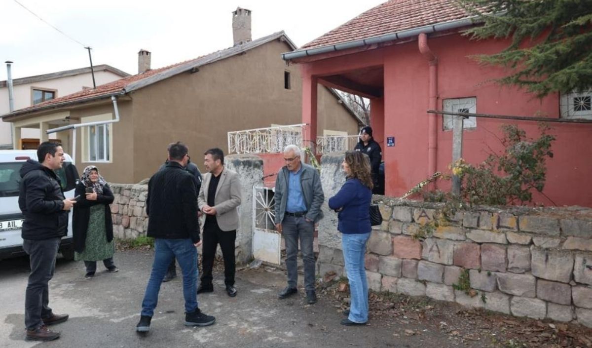 Bünyan Kadın Yangında Öldü (1)