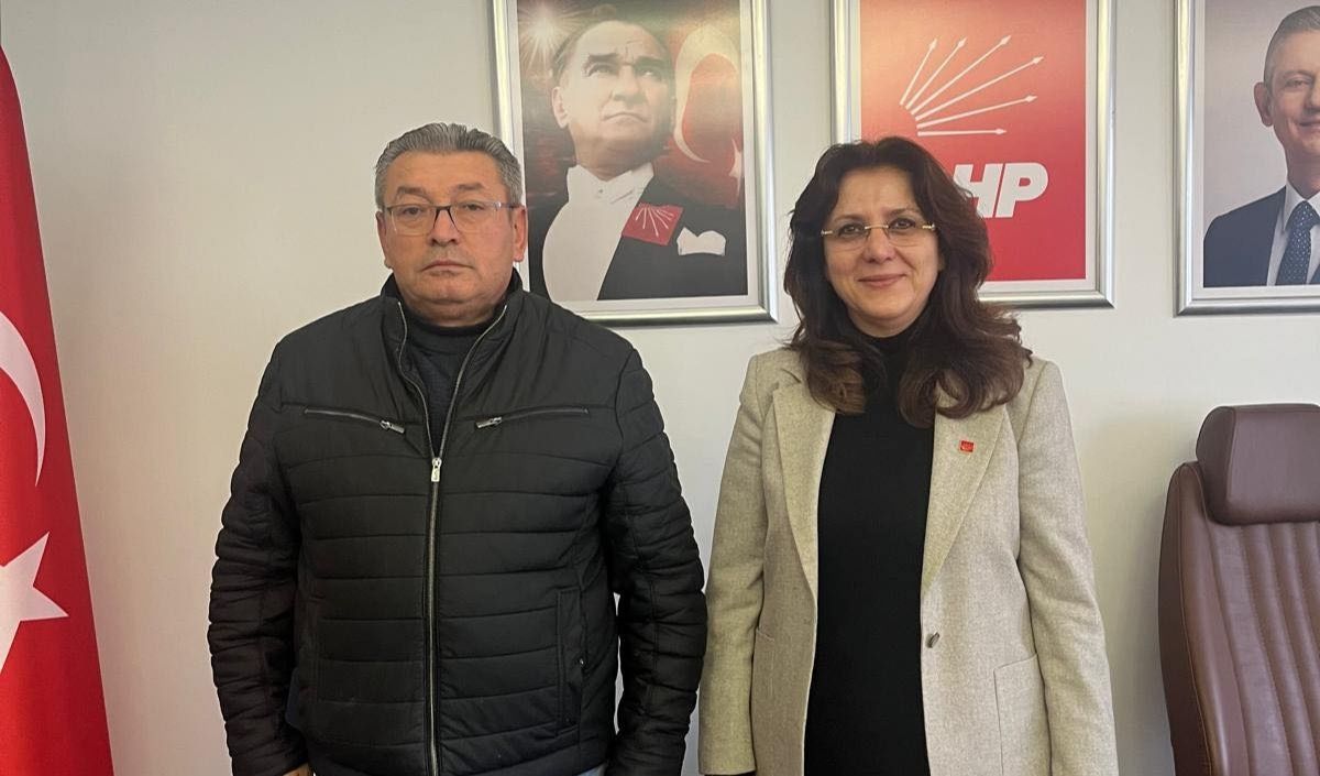 Chp İl Başkanı Ümit Özer Bilge Kağan Şarbat Yalnız Değil (2)