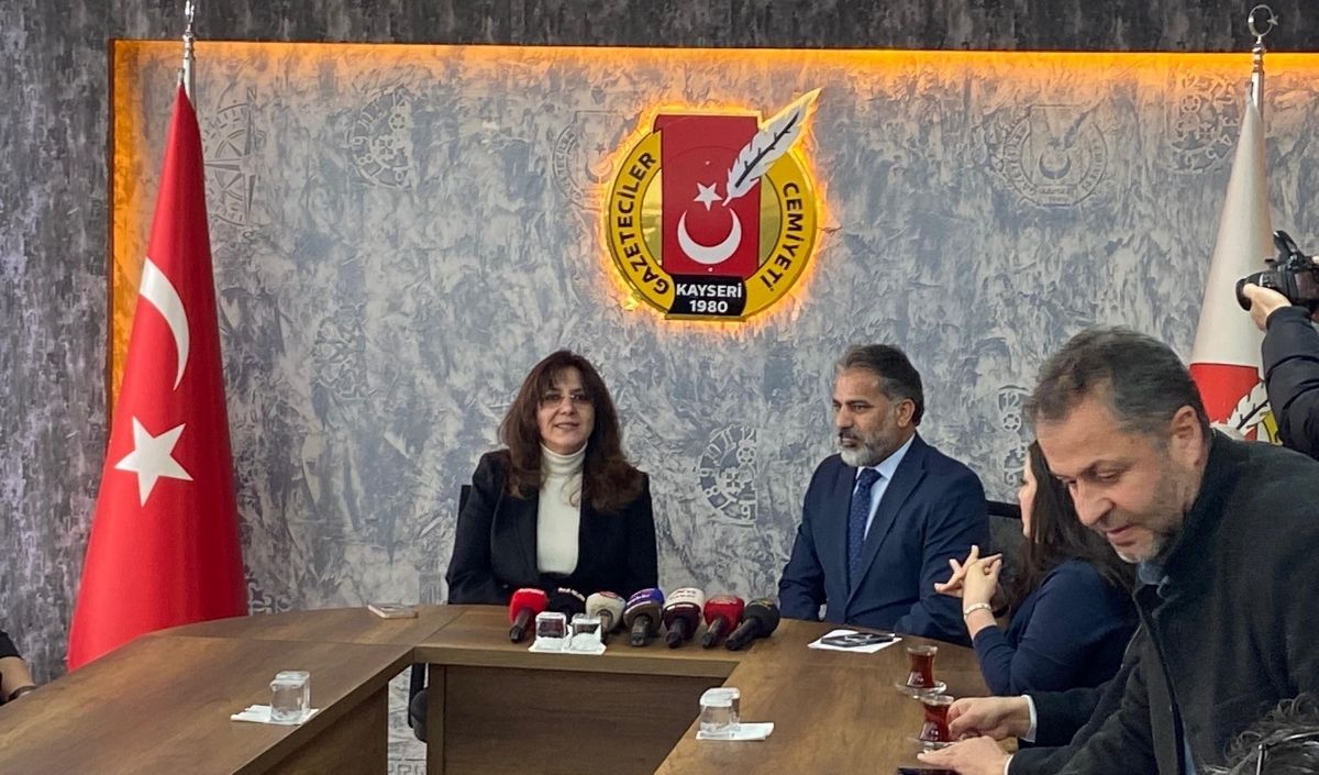 Chp Kayseri İl Başkanı Ümit Özer’den Gazeteciler Cemiyeti Ziyareti (1)