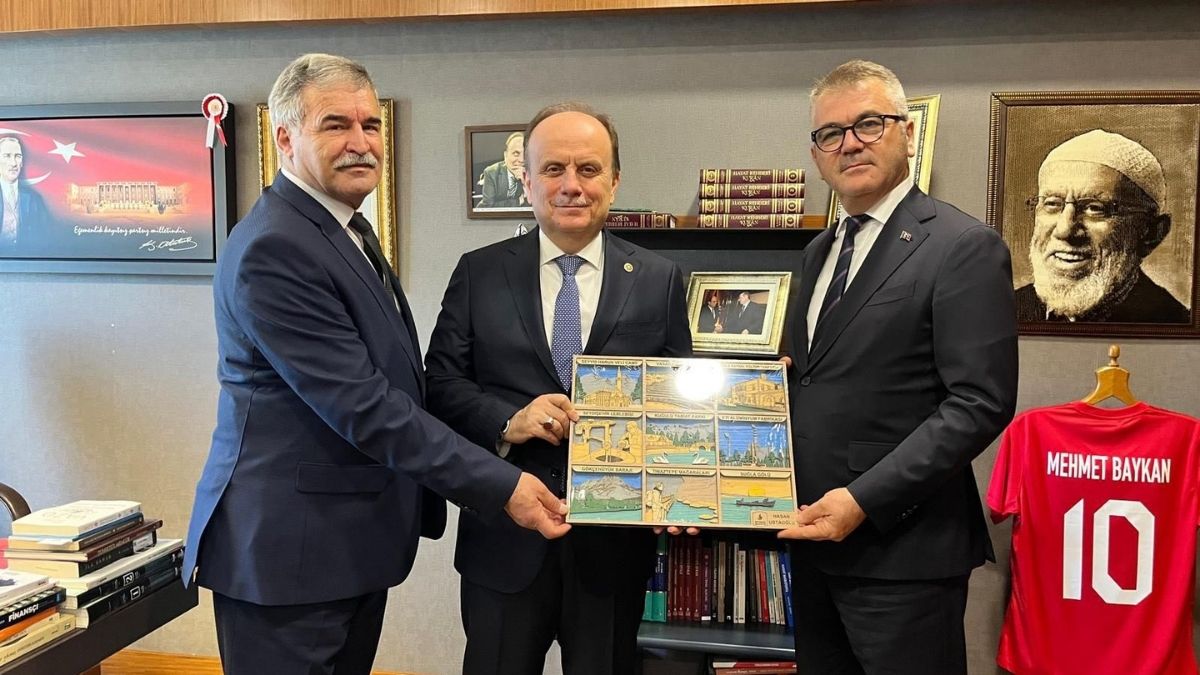 Chp'den Ak Partiye Geçti (4)