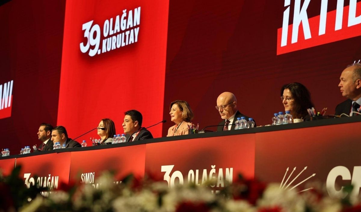 Kayseri Chp’den Kurultay Mesajı! Ümit Özer Şimdi Iktidar Zamanı (1)