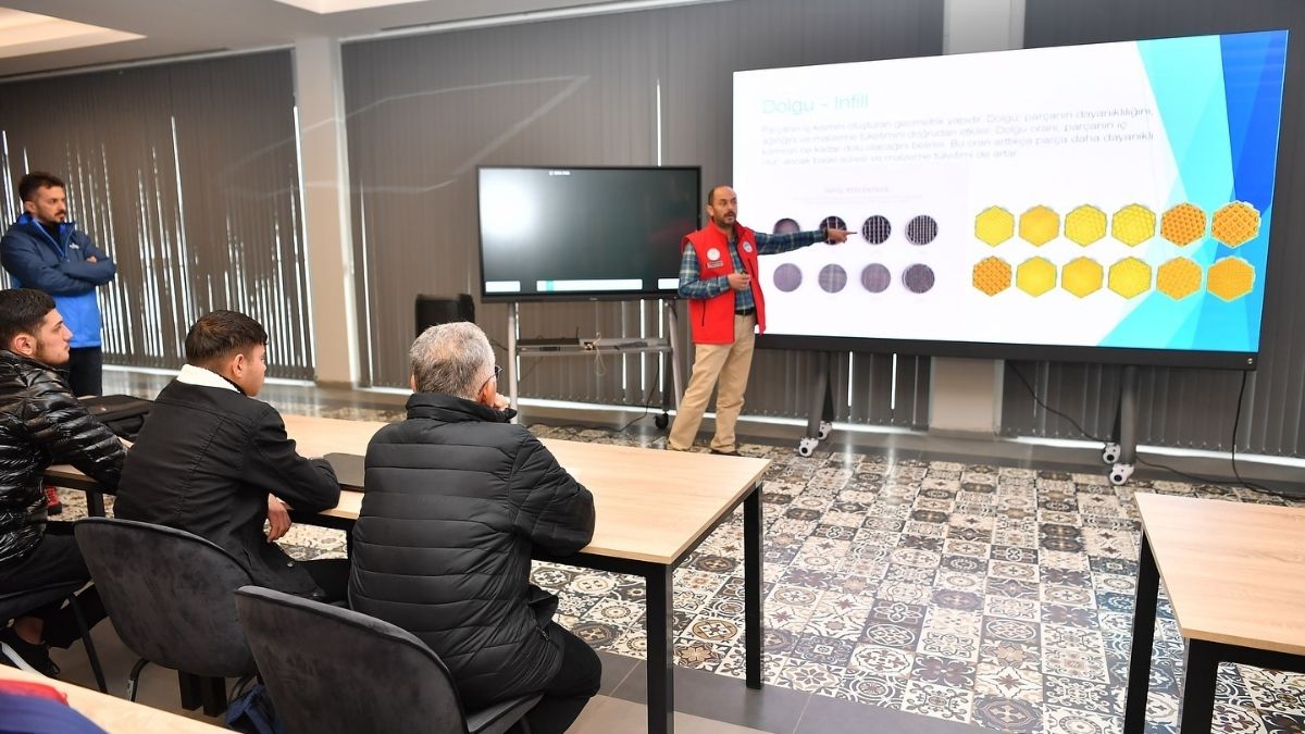 Kayseri’de 3 Boyutlu Modelleme Eğitimi Ilgi Gördü (3)