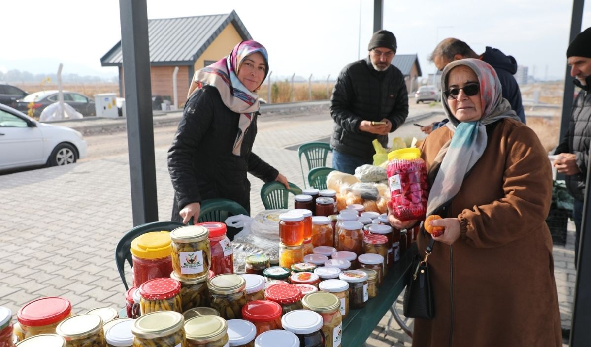 Kayseri’de Kent Tarımıyla 12 Ton Ürün Elde Edildi (5)-2