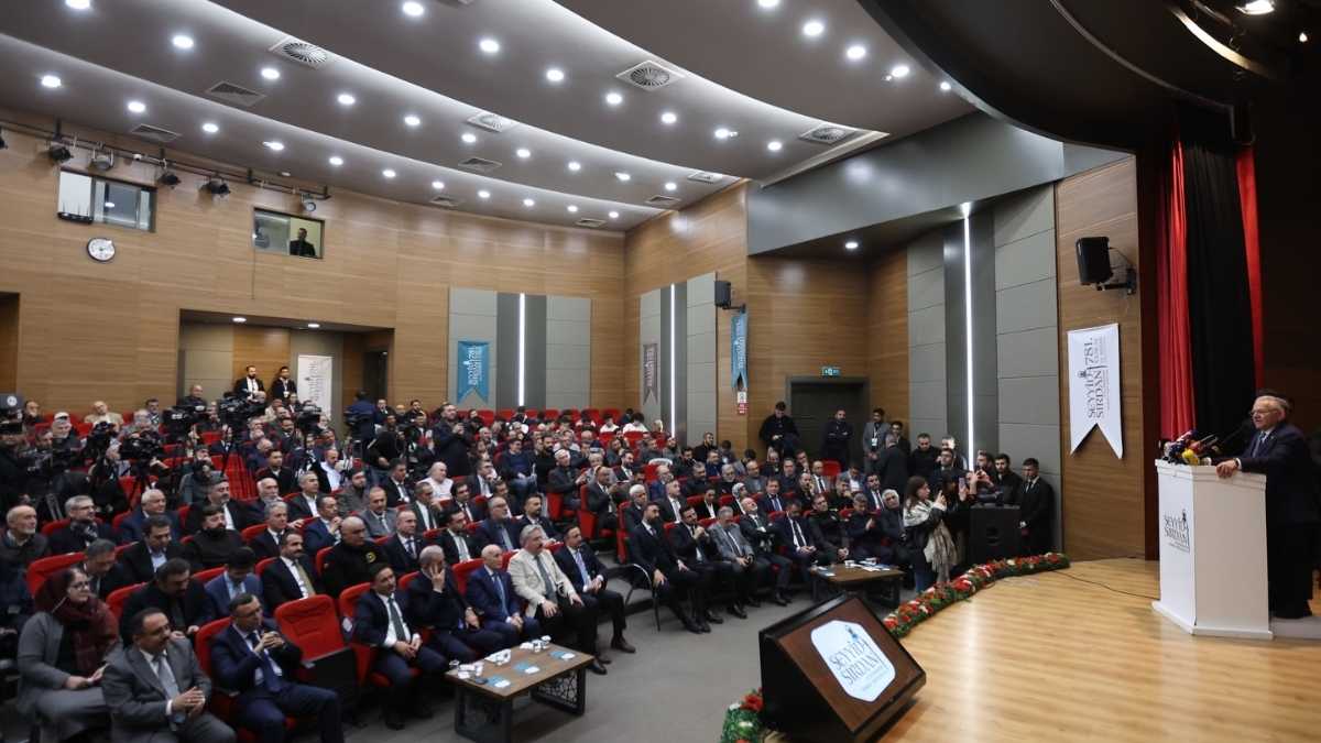 Kayseri’de Manevi Buluşma Seyyid Burhaneddin Için Anlamlı Anma Programı (5)