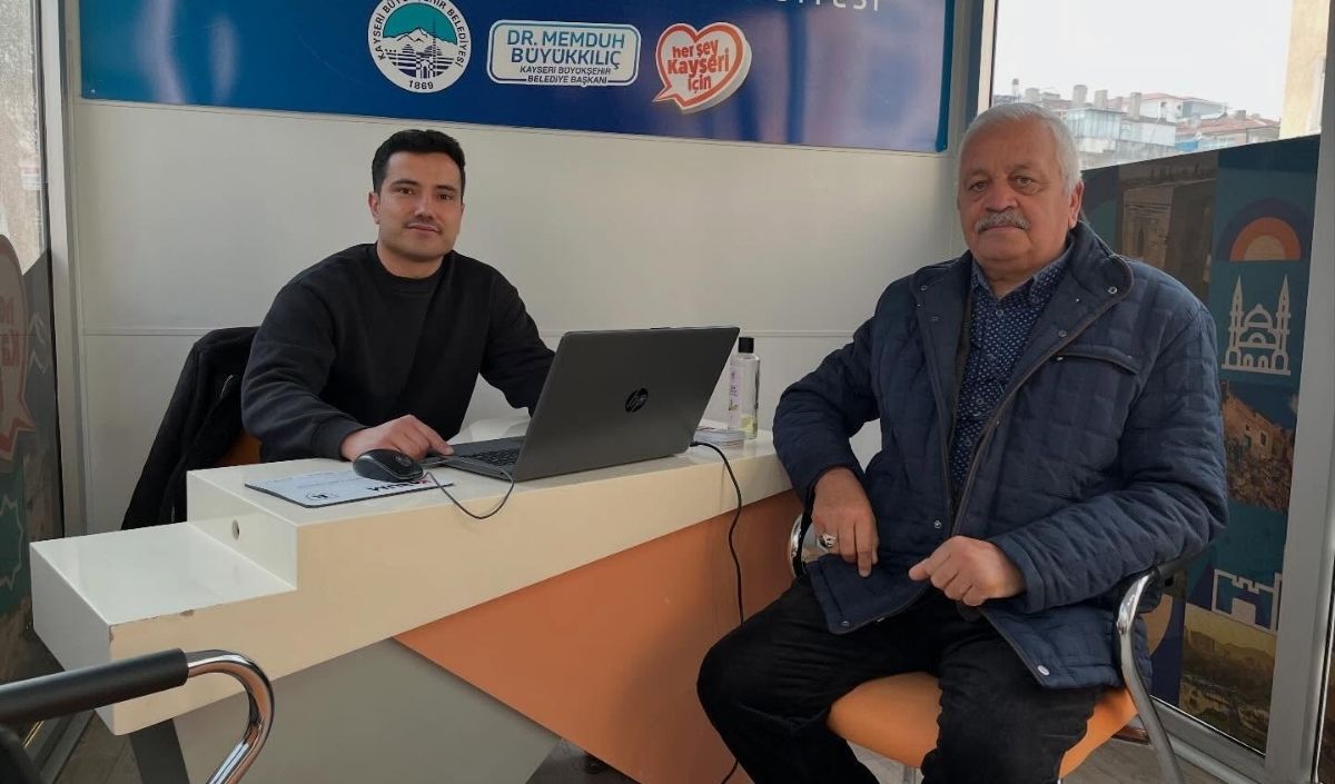 Kayseri’de Mobil Beyaz Masa Sahada (2)