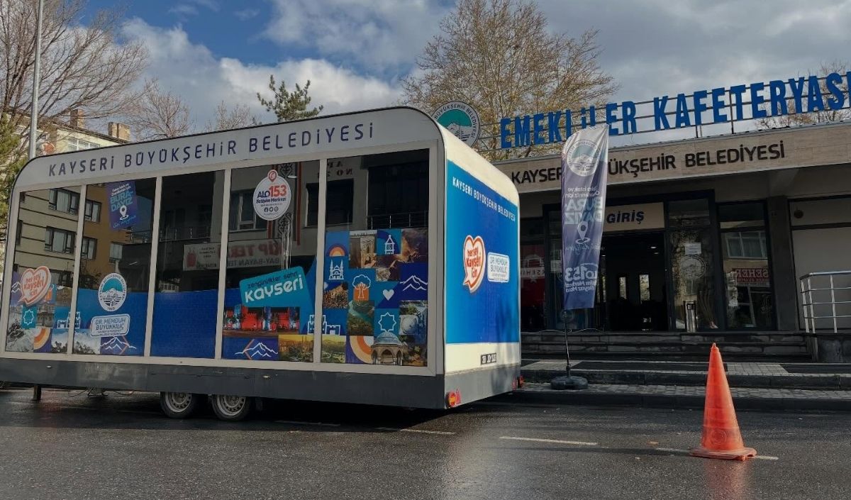 Kayseri’de Mobil Beyaz Masa Sahada (3)