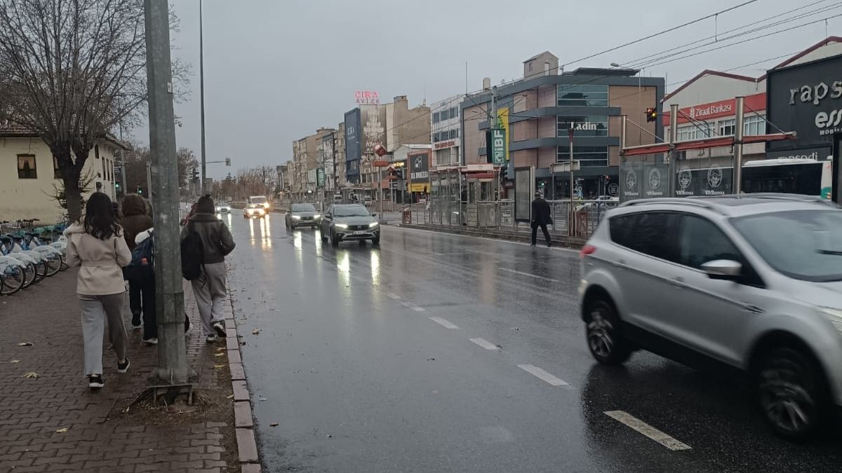 Kayseri’de Tramvay Krizi Büyüyor Seferler Altüst Oldu! (4)