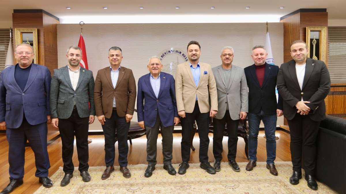 Kayseri’de Yoğun Diplomasi Trafiği İl Ve Ilçe Heyetleri Başkan Büyükkılıç’la Bir Araya Geldi (5)