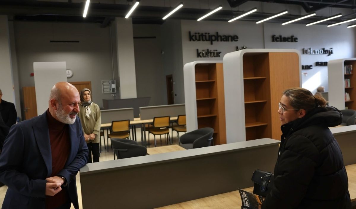 Kocasinan Belediyesi’nden Kayseri’ye Kültür Yatırımı! Sinan Kütüphanesi Açıldı (3)