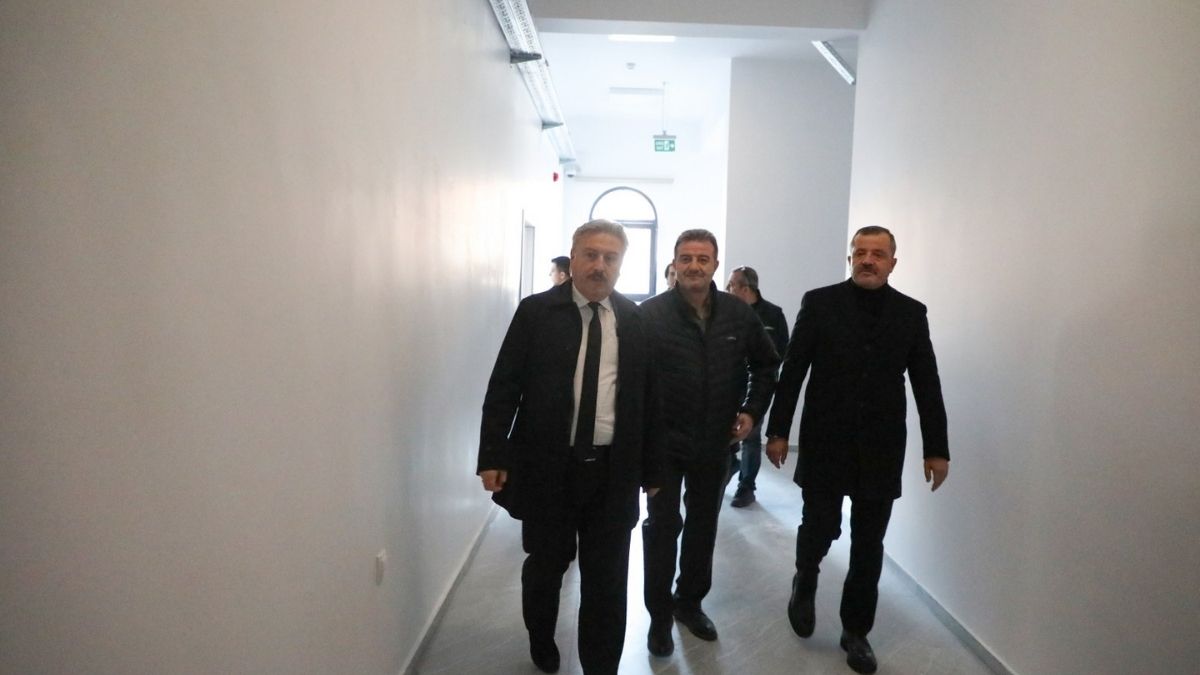 Melikgazi’de Fatma Haskahveci Kur’an Kursu’nun Son Durumu Ne Başkan Palancıoğlu Inceleme Sırasında Hangi Açıklamalarda Bulundu Kursun Özellikleri Neler Detaylar Deniz Postası’nda (5)