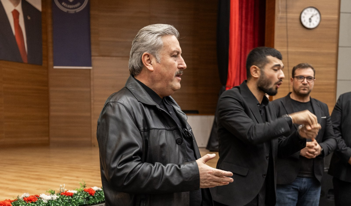 Melikgazi’de Işitme Engelliler ‘İşte Babam’ Filmiyle Bir Araya Geldi (1)