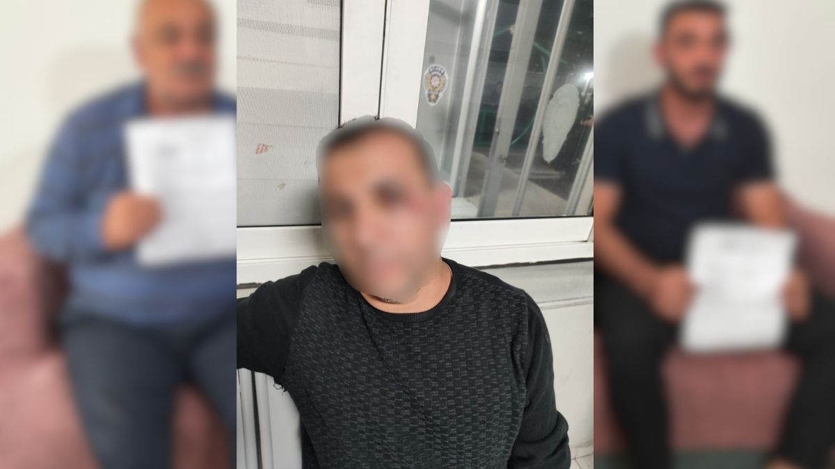 “Adana’da park yeri kavgası büyüdü! Biber gazı, bıçaklama, tehdit… İki aile aylardır süren gerginlikle karşı karşıya geldi.