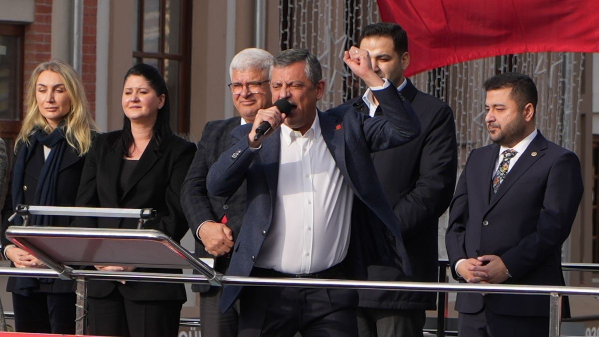 Özgür Özel Yunanistana Övgü (4)