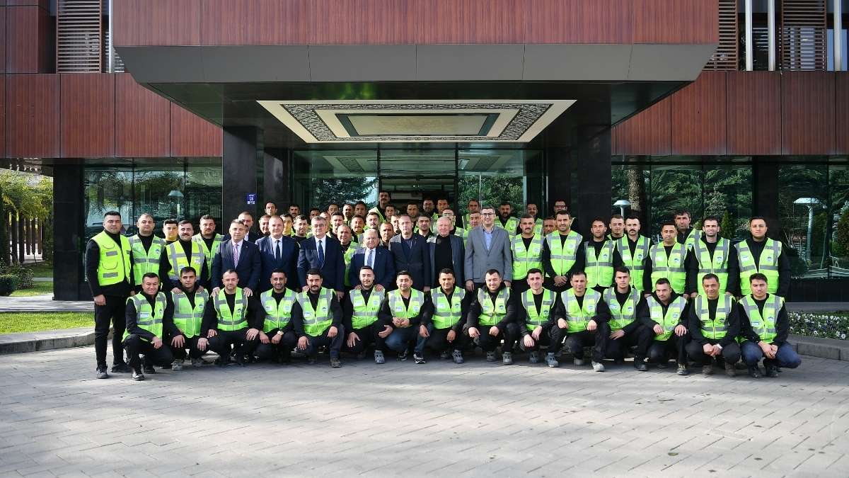 Sizler Bizim Yüz Akımızsınız (1)