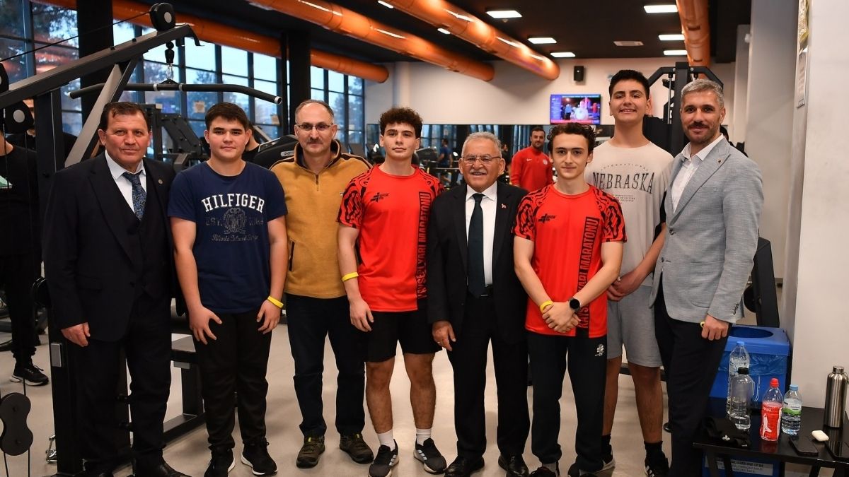 Başkan Büyükkılıç’tan Övgü Dolu Sözlerle Bahsetti Kayseri’nin En Büyük Şansı (6)