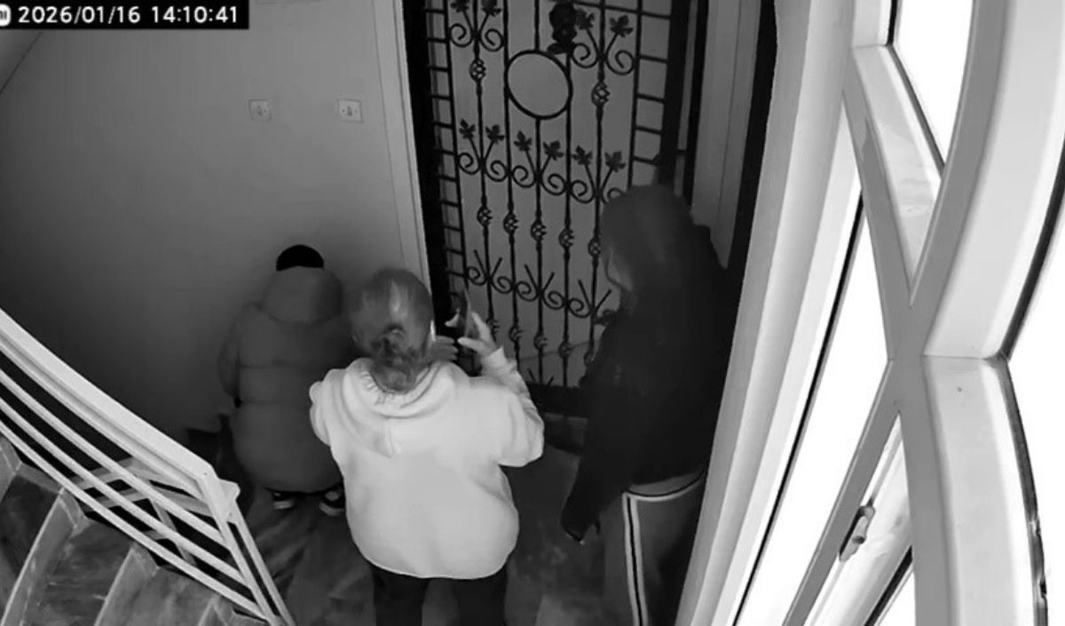 Boşanma Sürecindeki Kadının Evine Çilingirle Girildi (2)