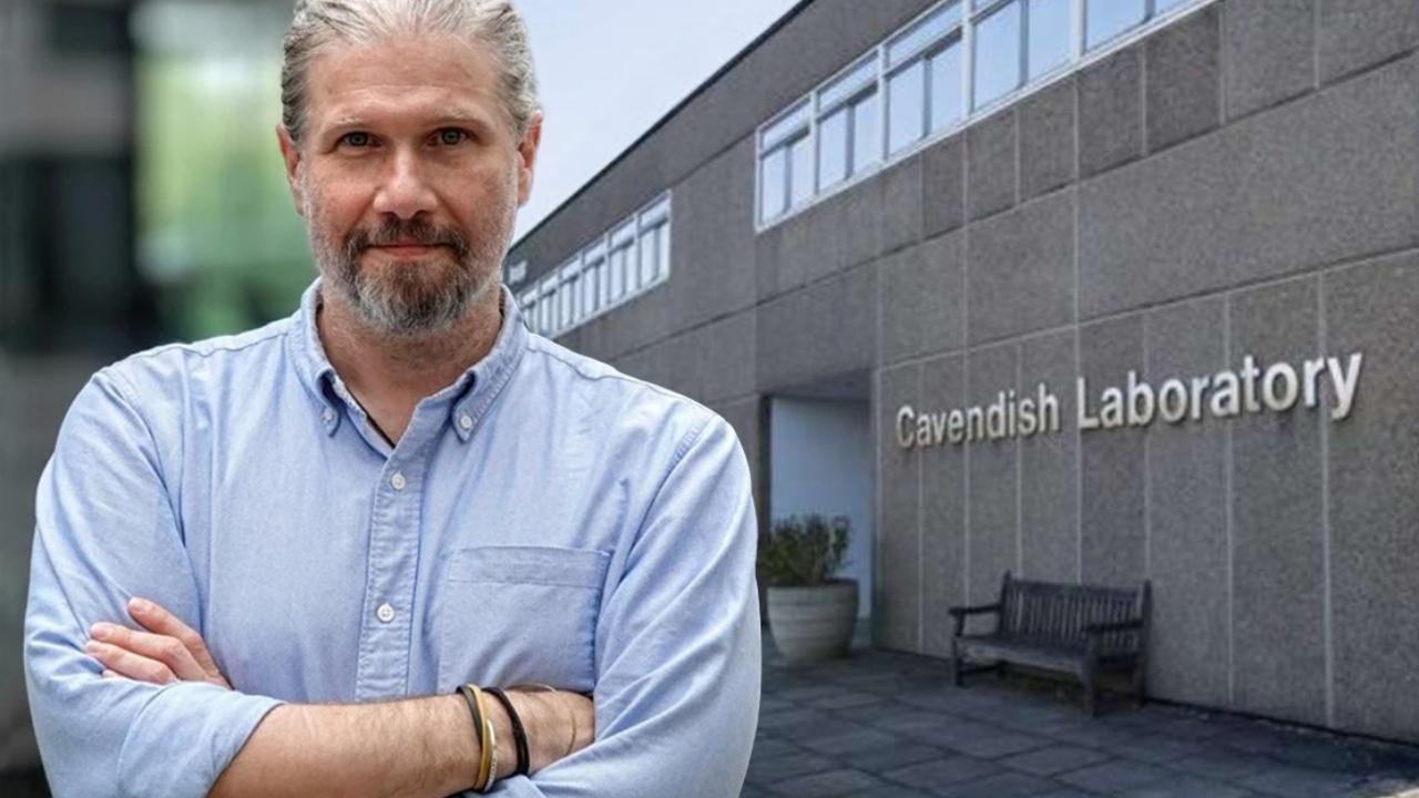 Dizisi Final Yapan Duygu Srışın, Kayserili Profesör Sevgilisi Için Londra’ya Uçtu!3