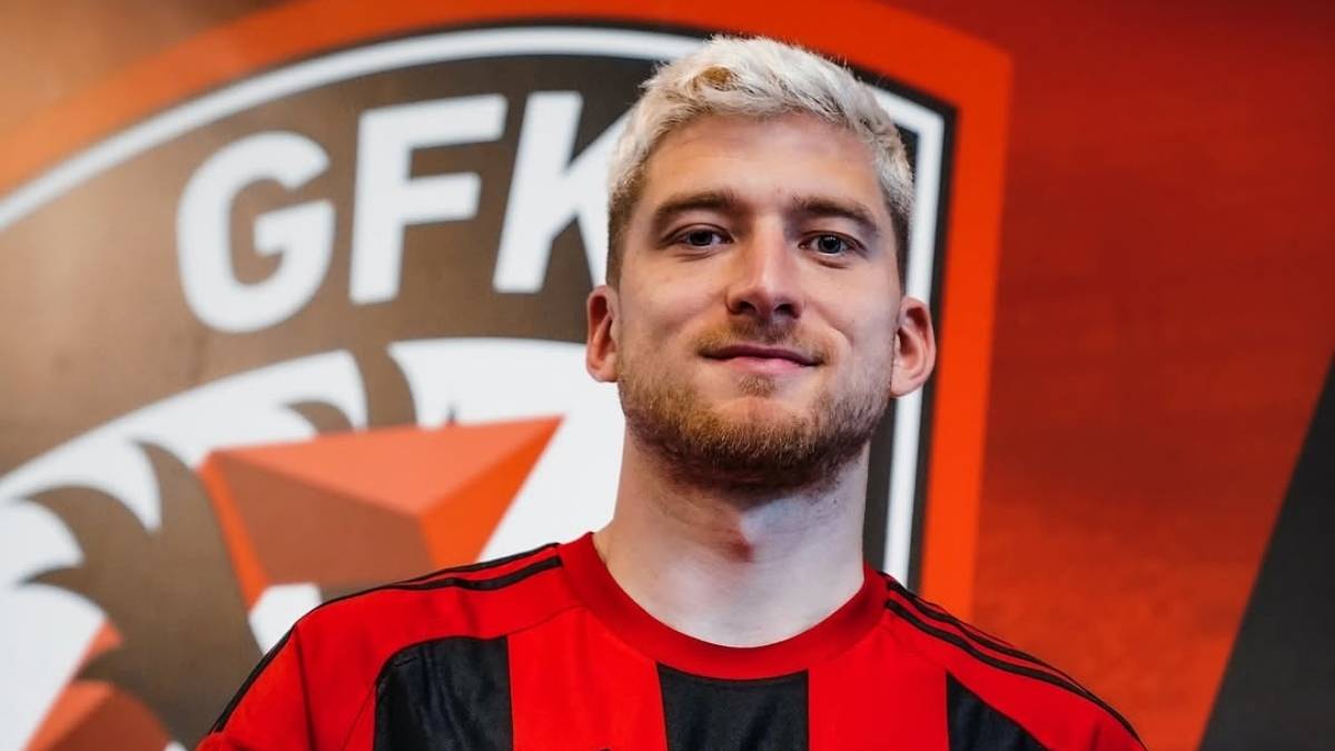 Djalovic Kayserispor'un Ilk 11'Ini Yeniden Dizdi (4)