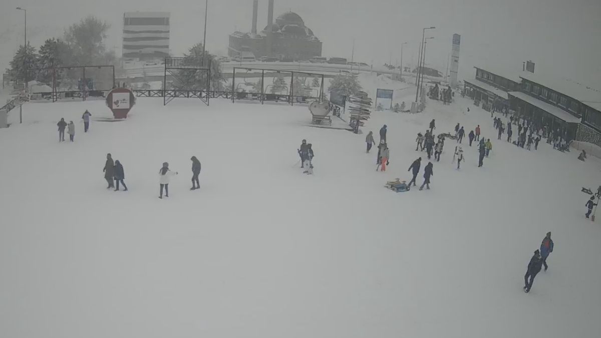 Erciyes’te Kar Kalınlığı 1 Metreyi Geçti (5)