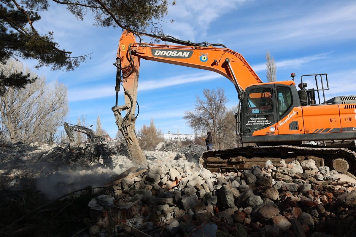 kayseri devlet hastanesi yıkım